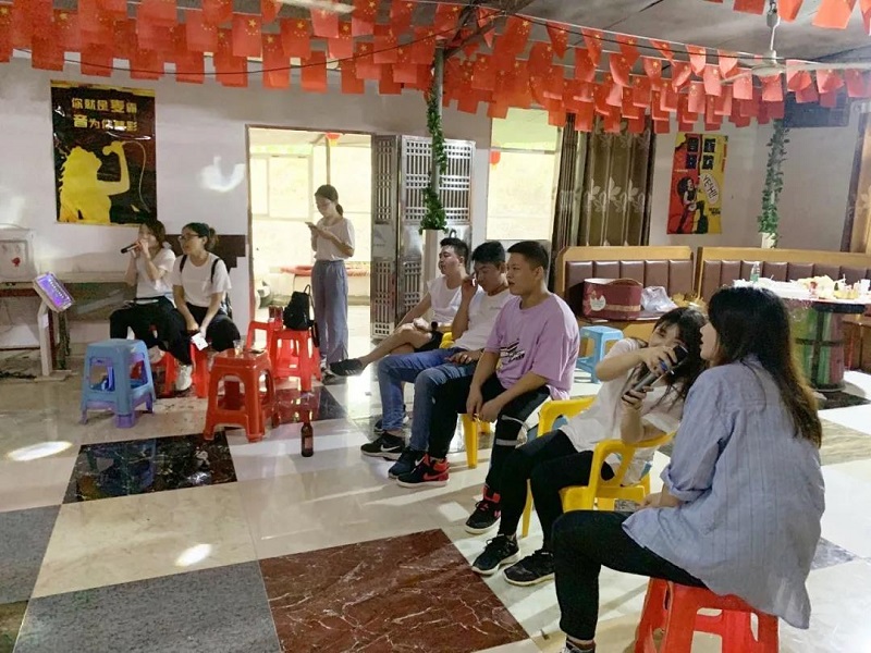 云里物里國(guó)內(nèi)營(yíng)銷中心光明心湖生態(tài)園一日游
